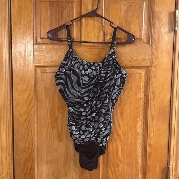 Magicsuit women’s composition Lisa one piece swimsuit size 14. - Picture 1 of 10